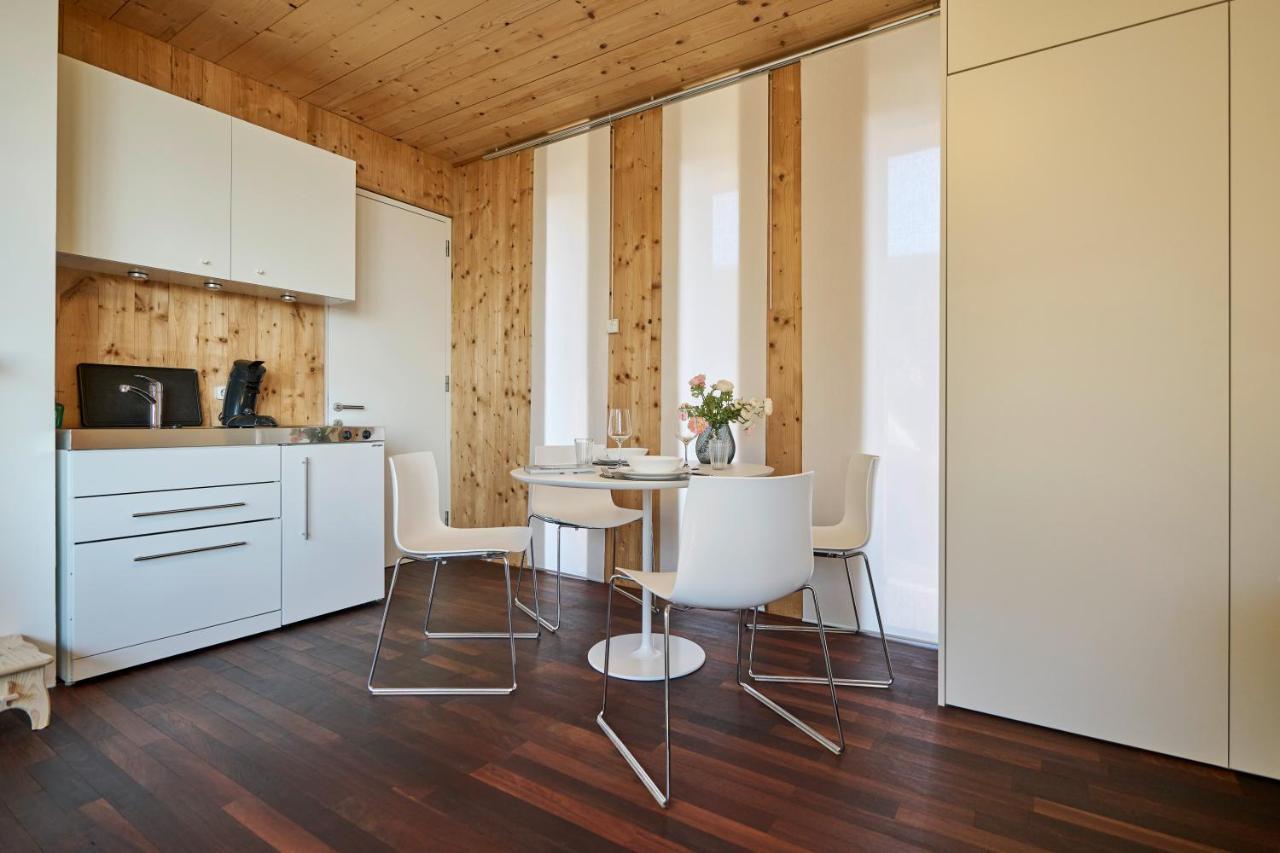 Design Apartment Mit Naturblick Brégence Extérieur photo