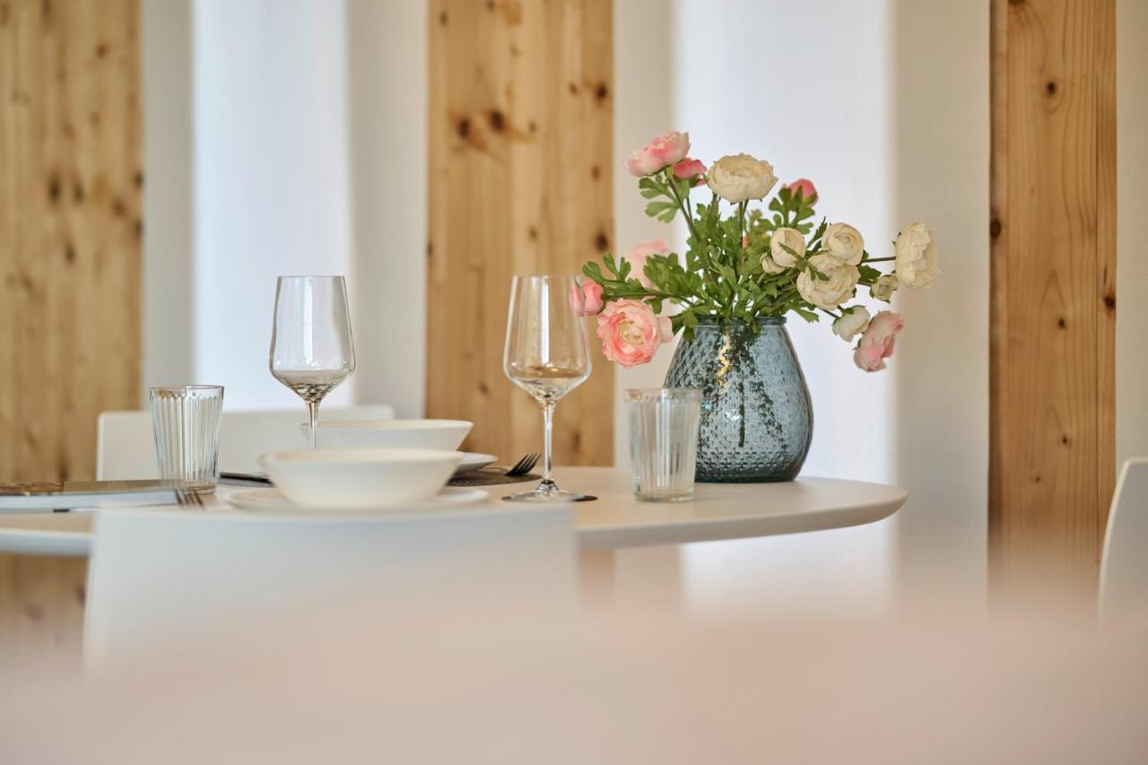 Design Apartment Mit Naturblick Brégence Extérieur photo